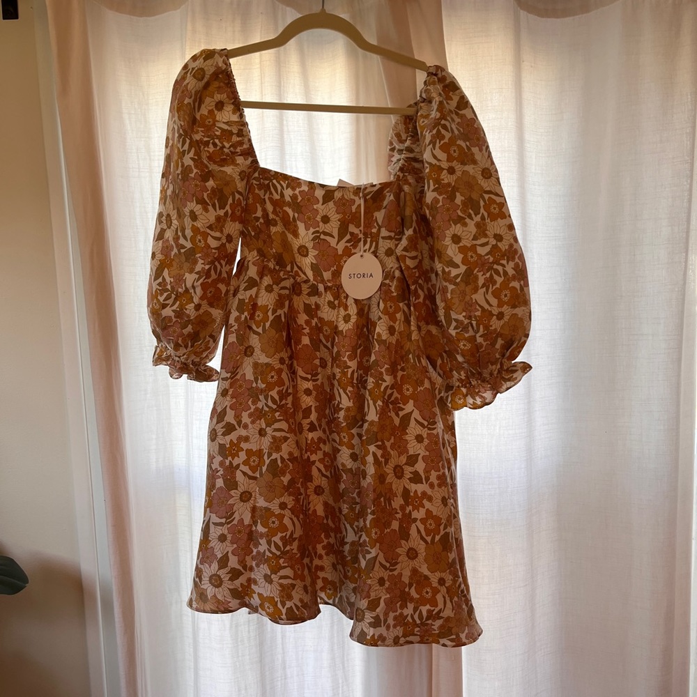 NWT Mini Floral Dress Size Small